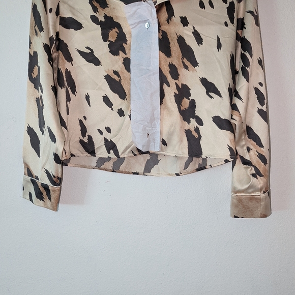 NWT Express Satin Leopard Sleep Shirt - Picture 5 of 8